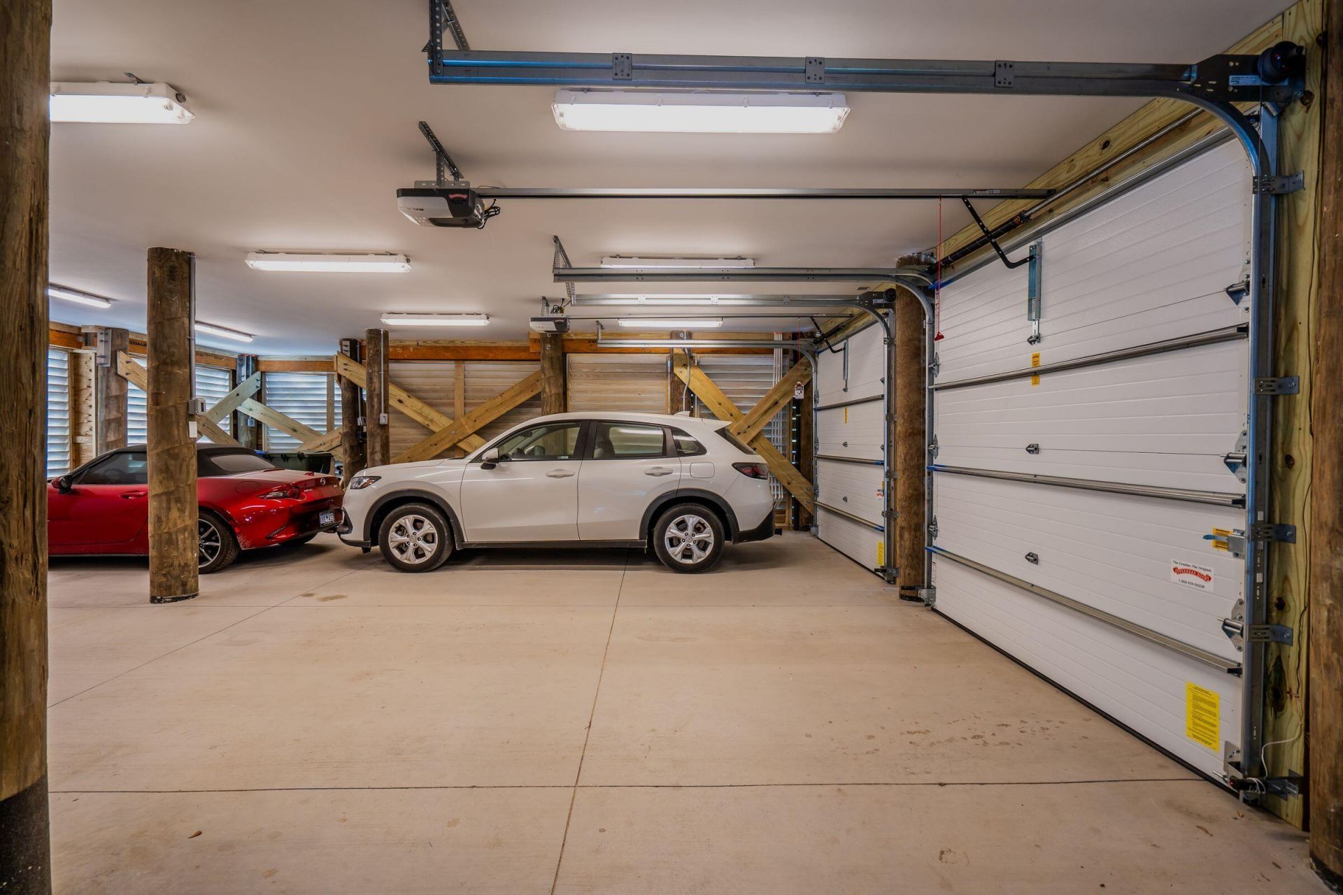 720 W Ashley Avenue Photo 116