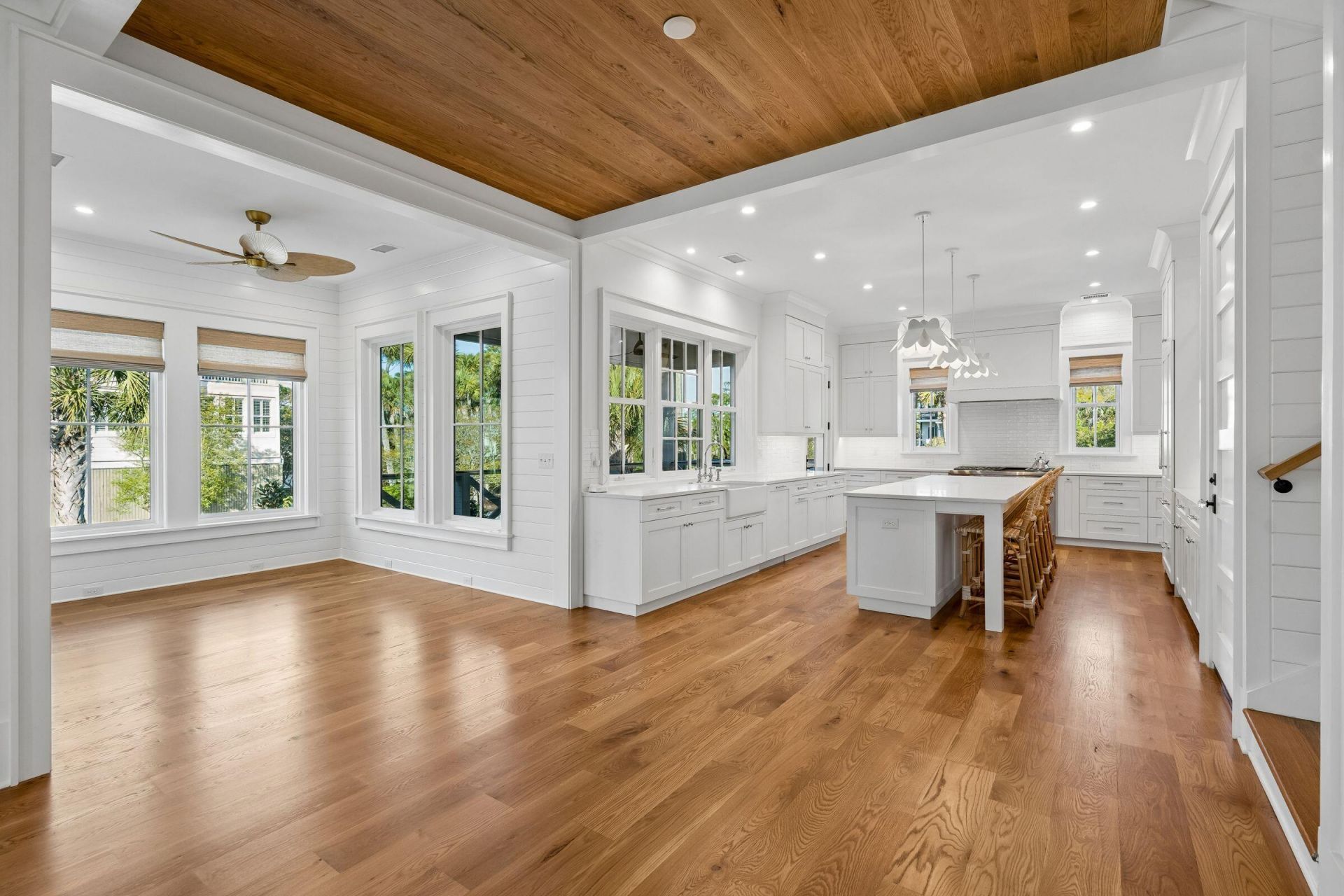 720 W Ashley Avenue Photo 27