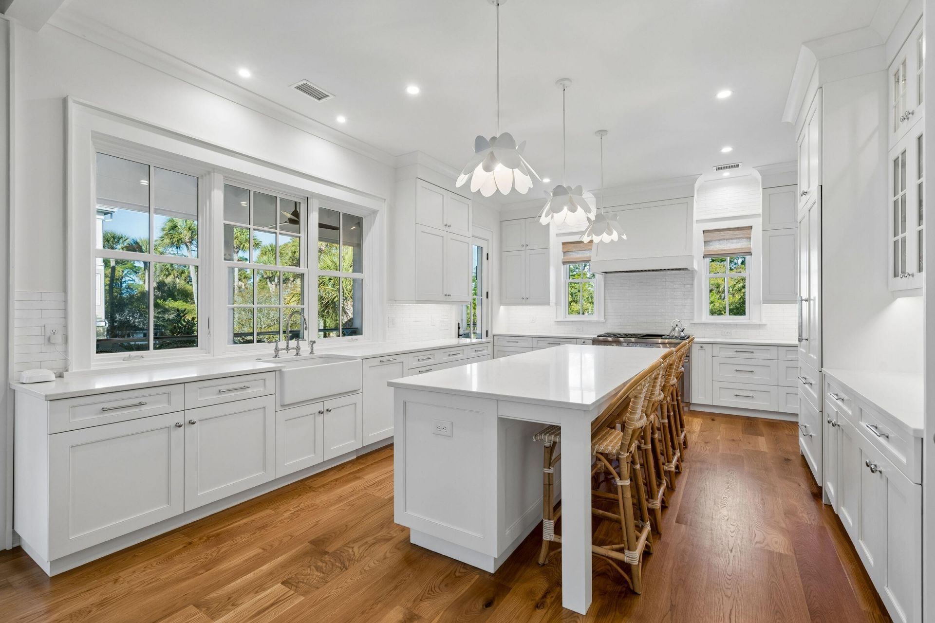 720 W Ashley Avenue Photo 34