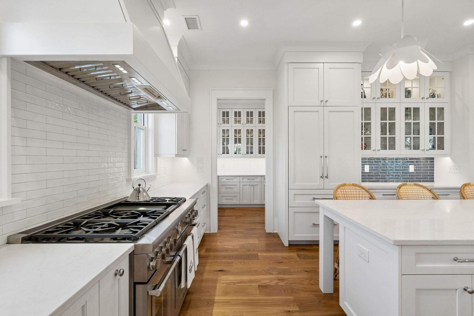 720 W Ashley Avenue Photo 36