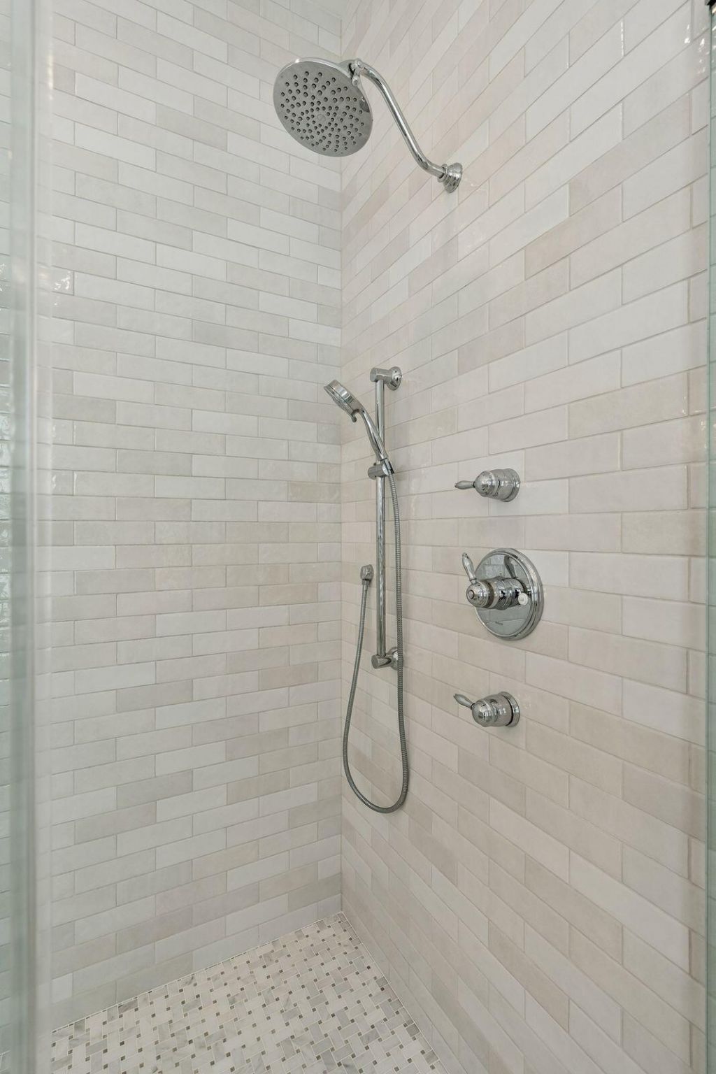 720 W Ashley Avenue Photo 62