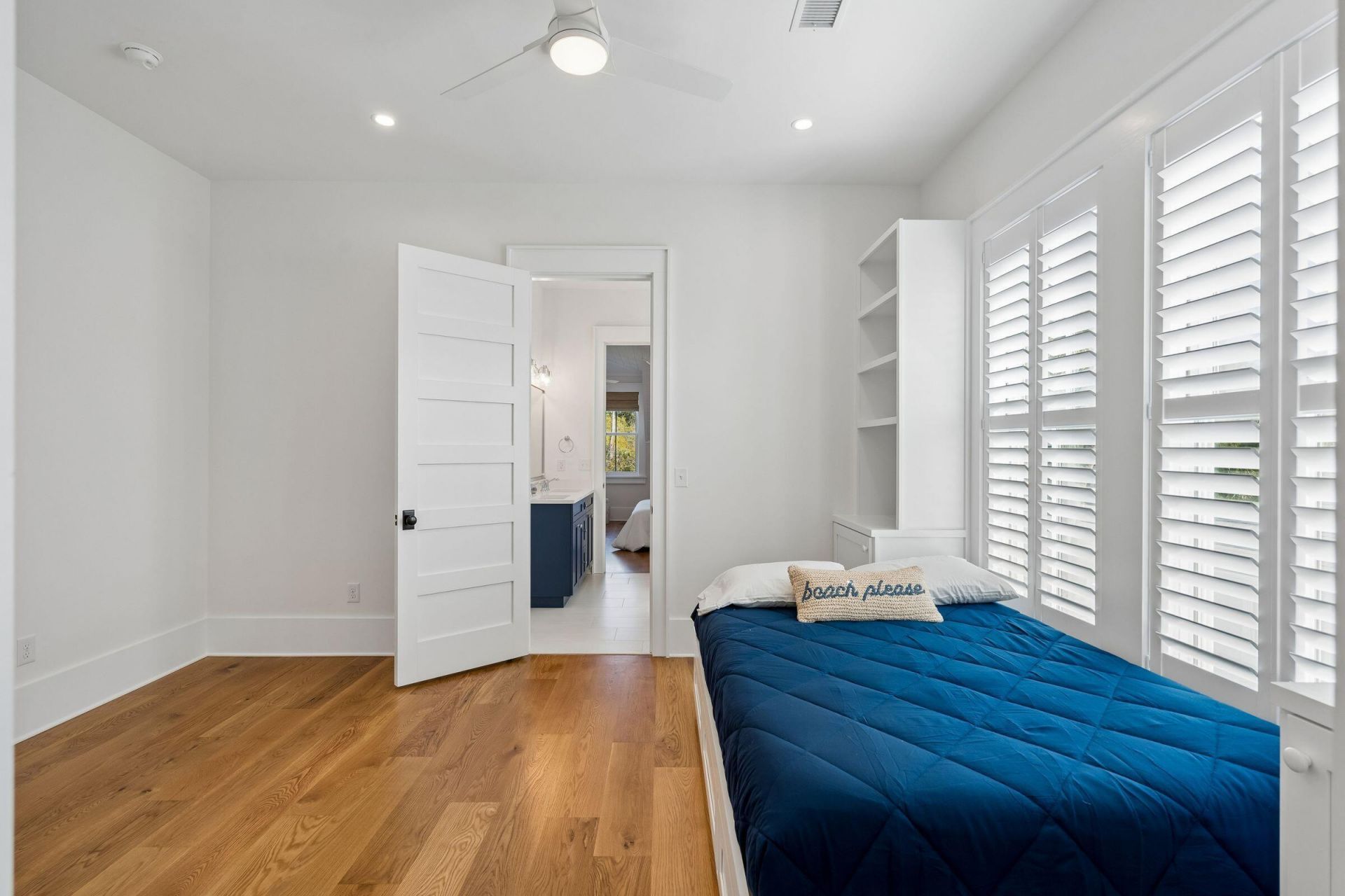 720 W Ashley Avenue Photo 83