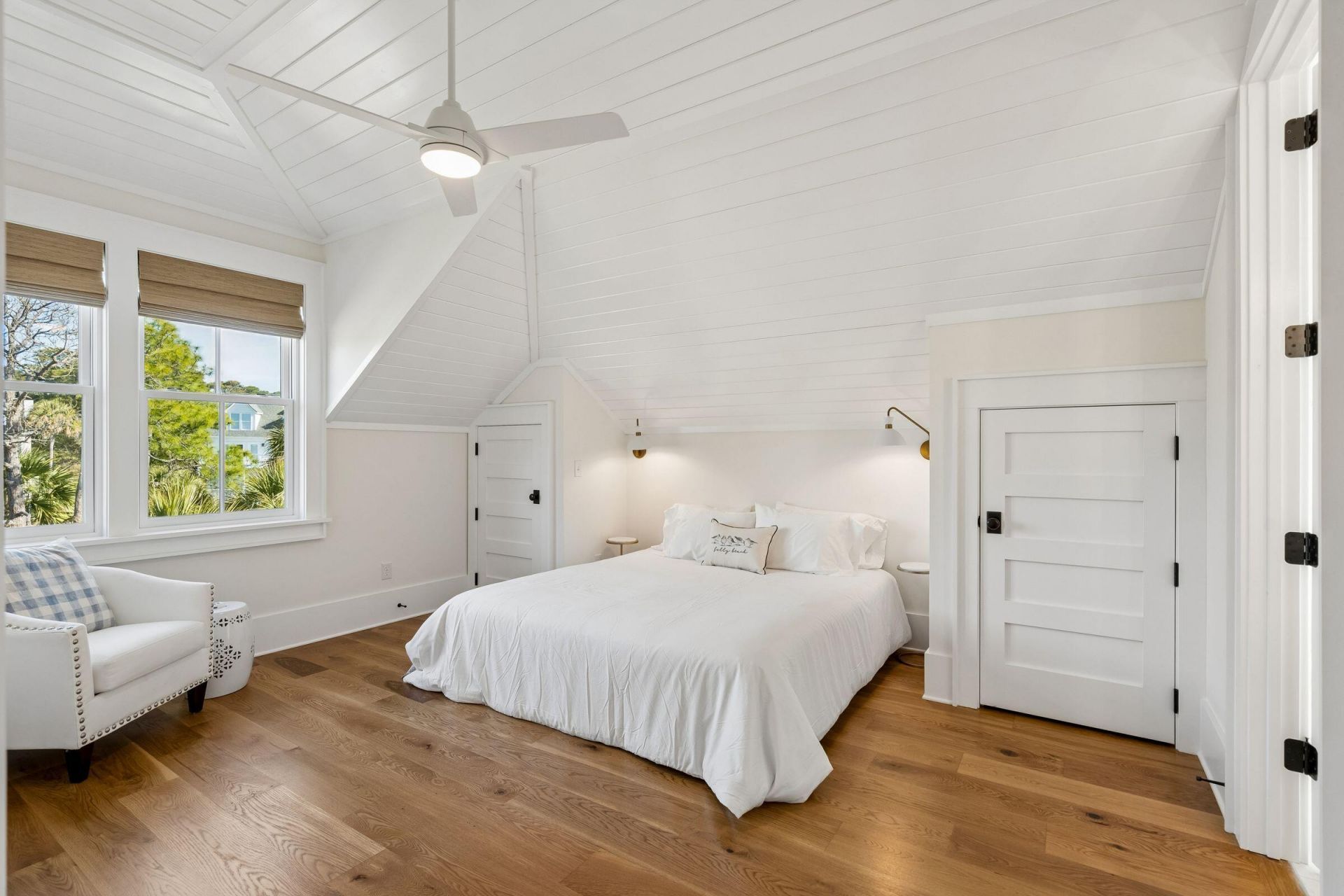 720 W Ashley Avenue Photo 89