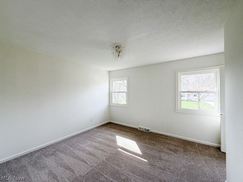 455 Barrenwood Drive, Wadsworth, OH 44281 Photo 22