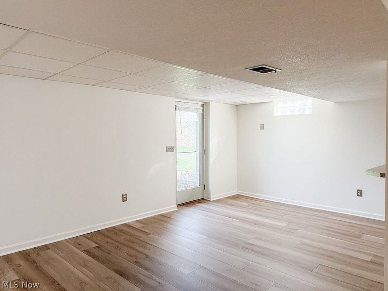 455 Barrenwood Drive, Wadsworth, OH 44281 Photo 36