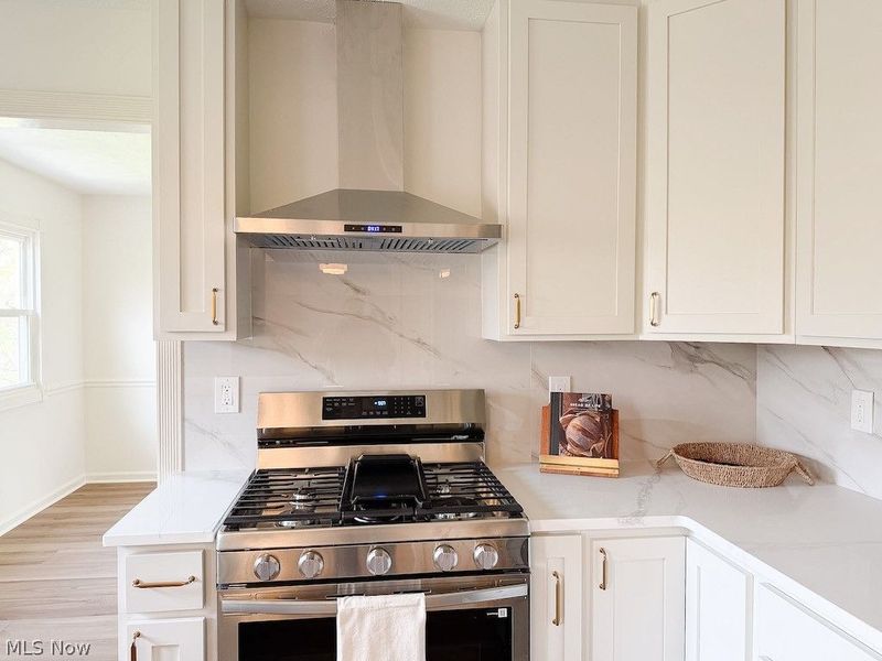 455 Barrenwood Drive, Wadsworth, OH 44281 Photo 8