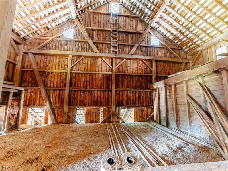 Pleasant Hill Drive, Fresno, OH 43824 Photo 18