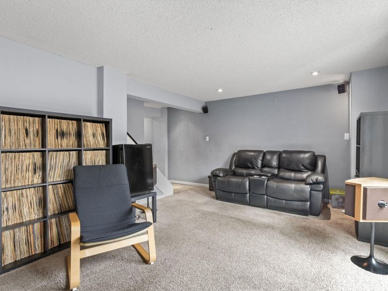 2868 Kingsrowe Court , Columbus, OH 43209 Photo 23