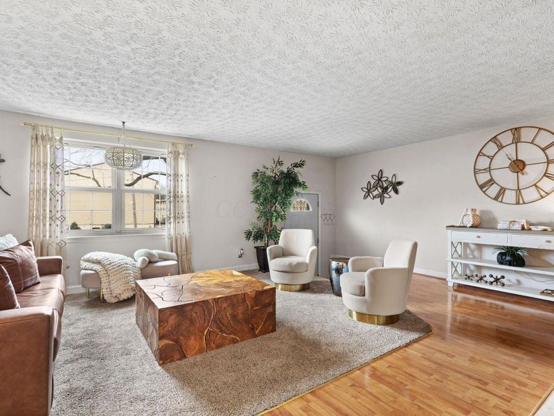 2868 Kingsrowe Court , Columbus, OH 43209 Photo 3