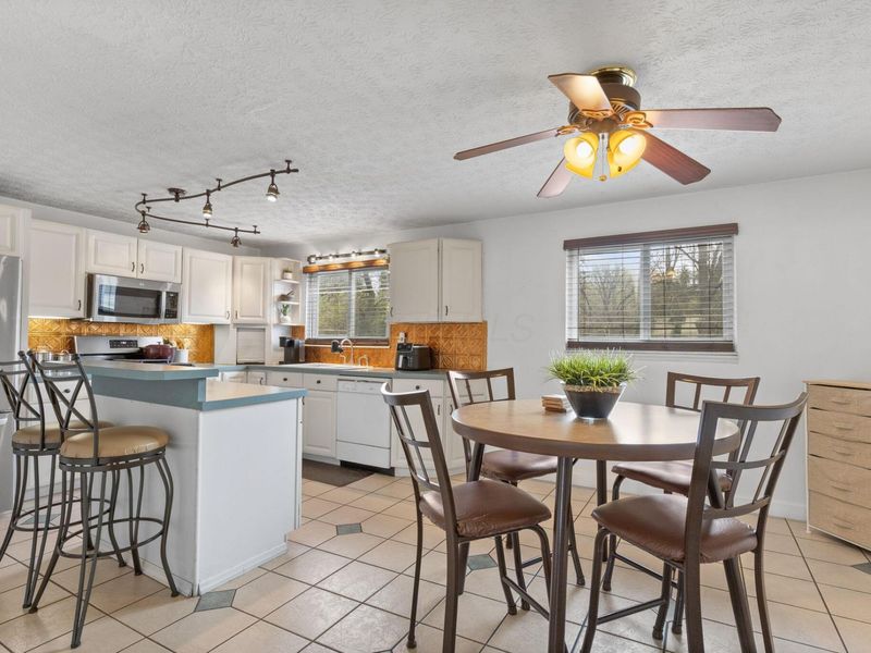 2868 Kingsrowe Court , Columbus, OH 43209 Photo 5