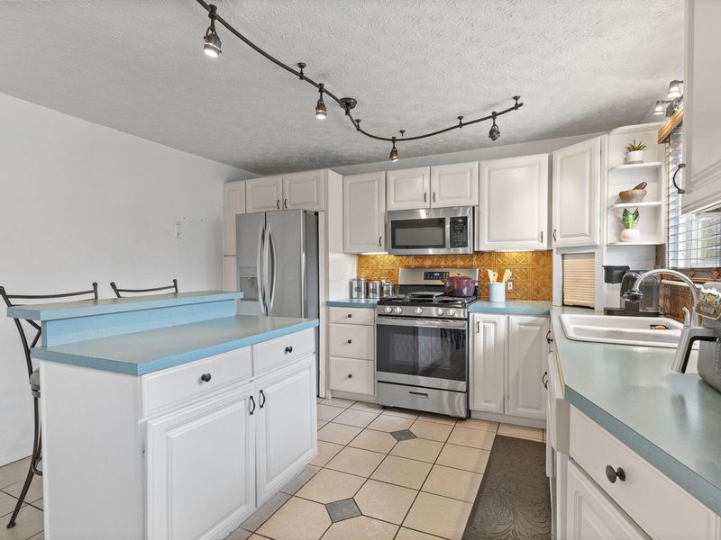 2868 Kingsrowe Court , Columbus, OH 43209 Photo 7