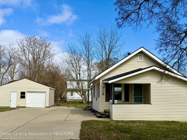 715 Randall Street, Lansing, MI 48906