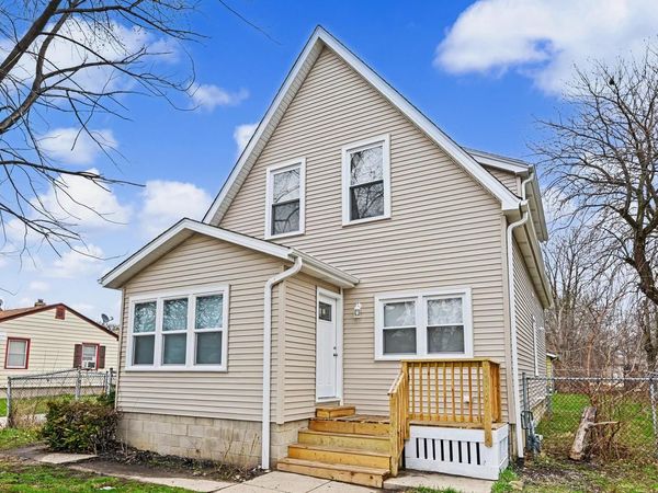 1634 N 27th STREET, Milwaukee, WI 53208