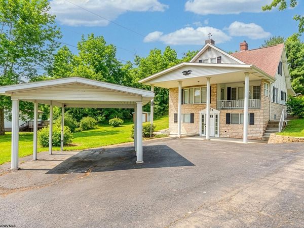 436 East End Road, Connellsville, PA 15425