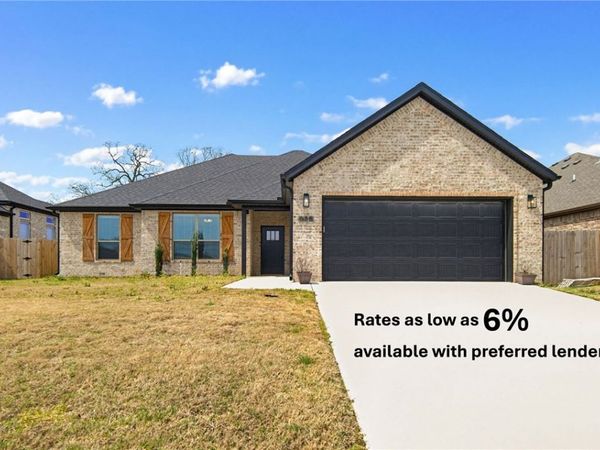 680 Abigail Street, Bentonville, AR 72713