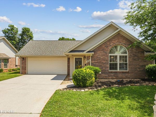 2008 Cochran Place, Maryville, TN 37803