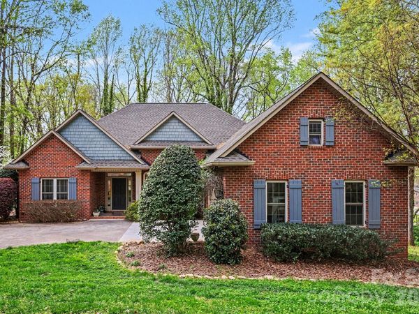 352 Hunting Ridge Lane, Shelby, NC 28150