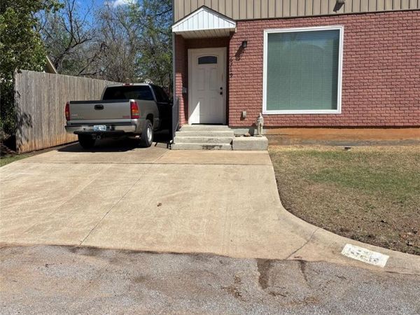 6719 NW 37th Street, Bethany, OK 73008