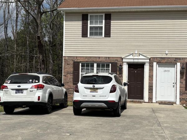 1807 Weeks Crest Circle NE, Cleveland, TN 37312