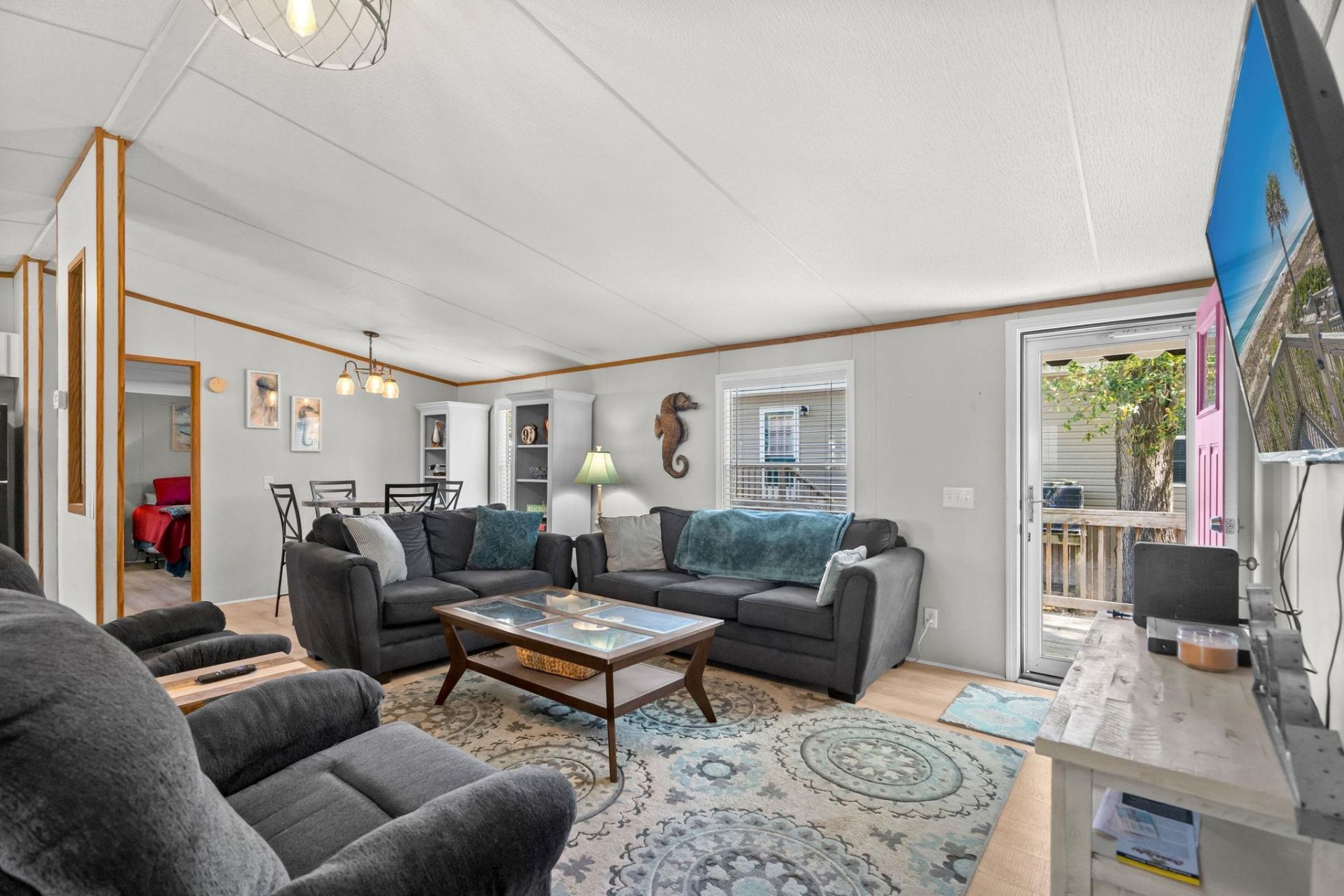 6001 - Mh53 S Kings Hwy.  Photo 19