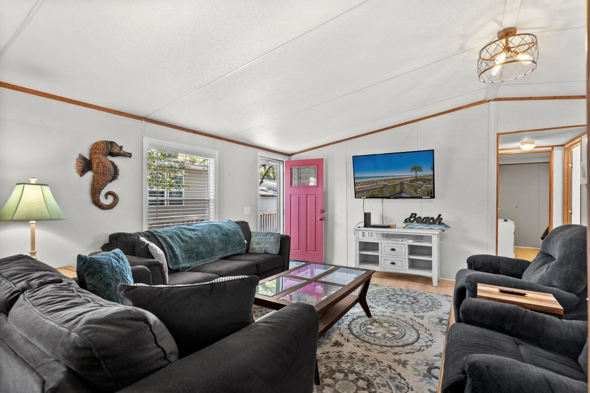 6001 - Mh53 S Kings Hwy.  Photo 20