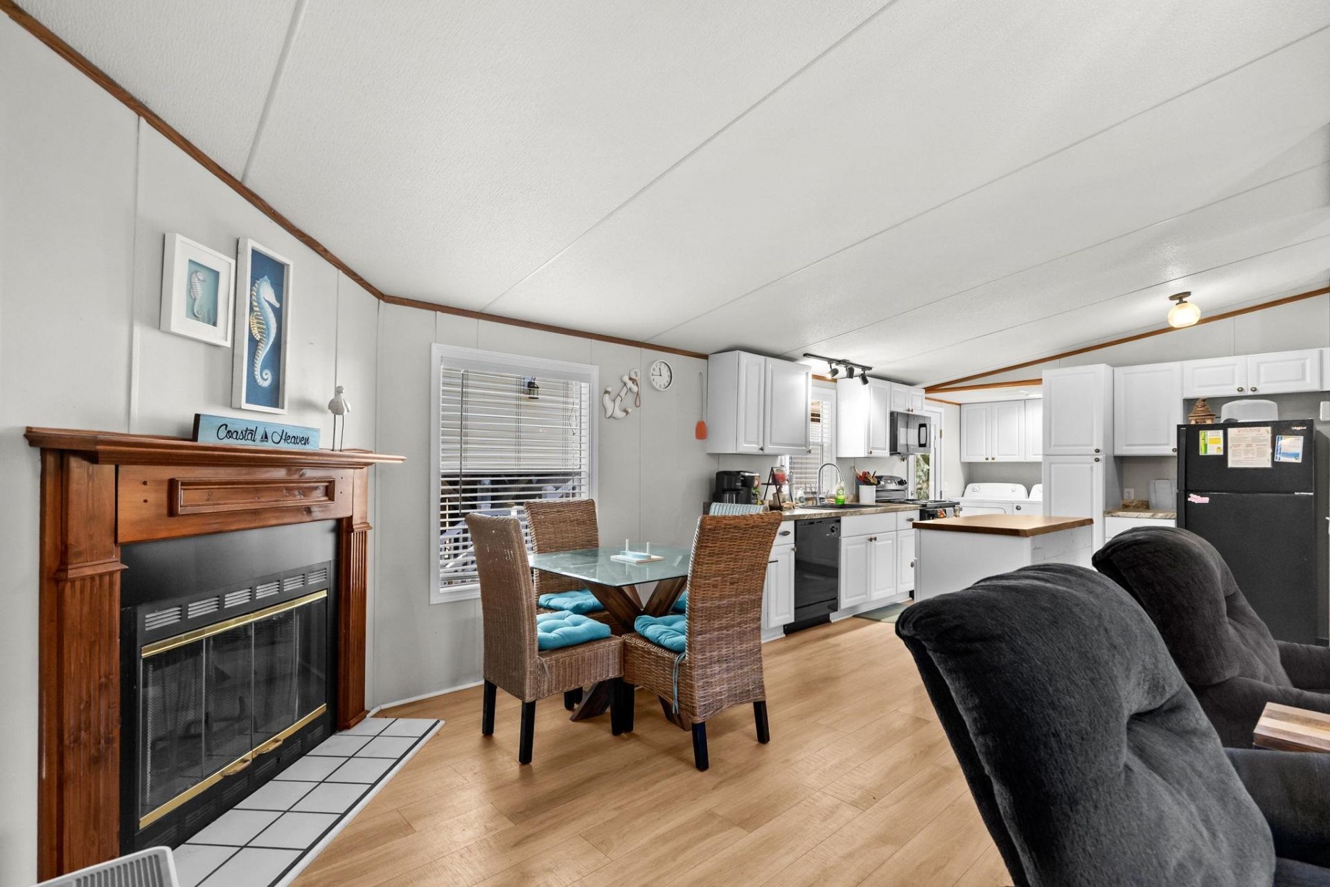 6001 - Mh53 S Kings Hwy.  Photo 22