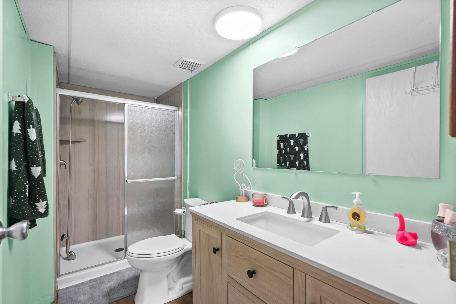 6001 - Mh53 S Kings Hwy.  Photo 36