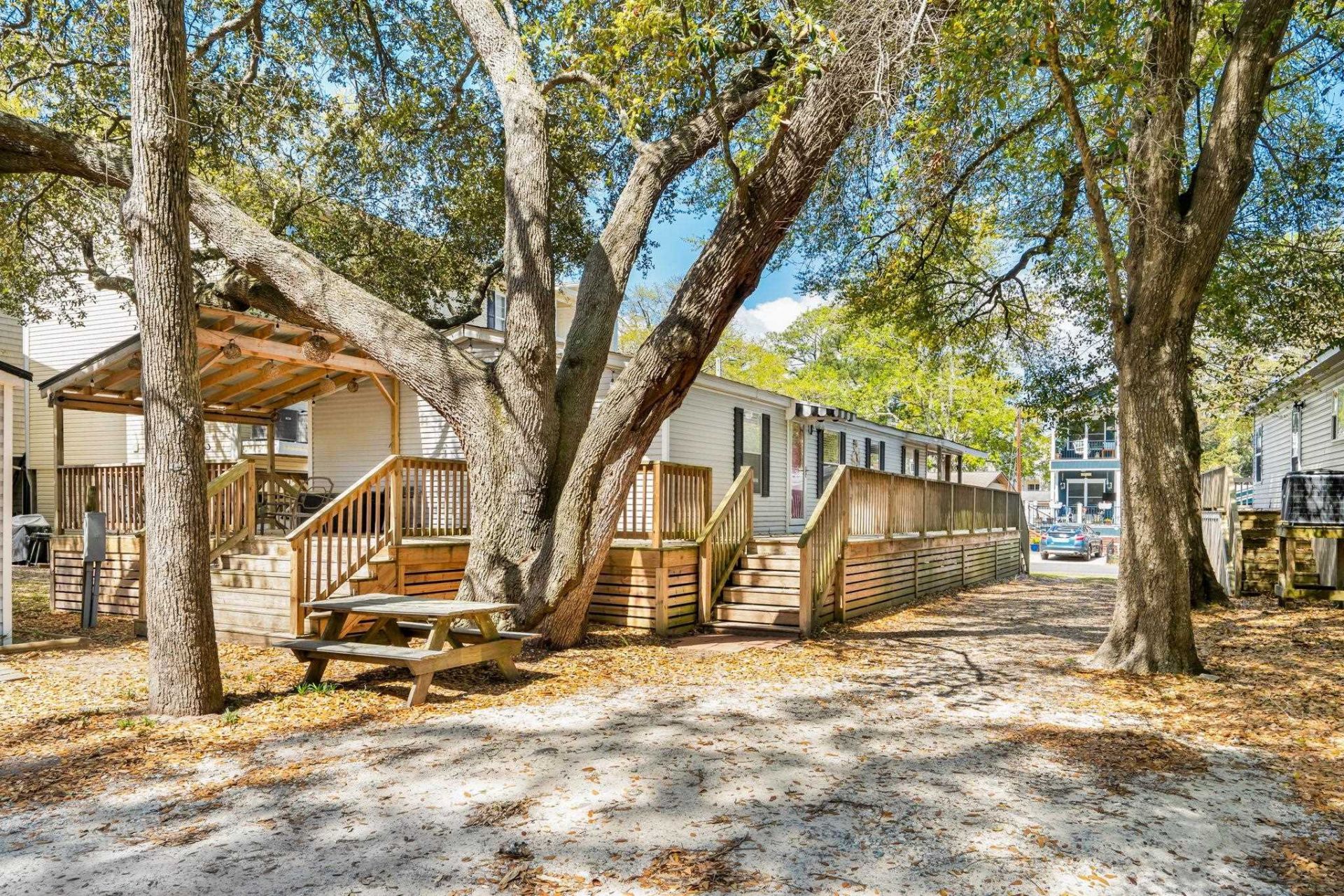 6001 - Mh53 S Kings Hwy.  Photo 7