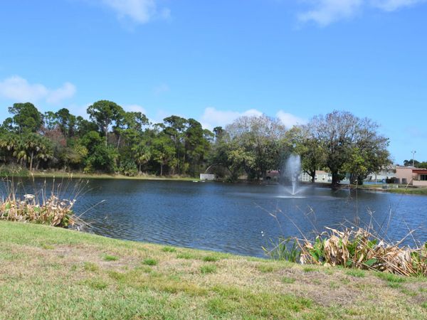 1 Lake Vista Trail, Unit 201, Port St. Lucie, FL 34952