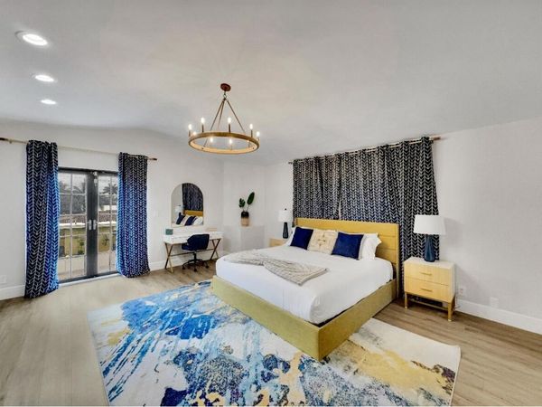 5940 NE 22nd Avenue, Fort Lauderdale, FL 33308