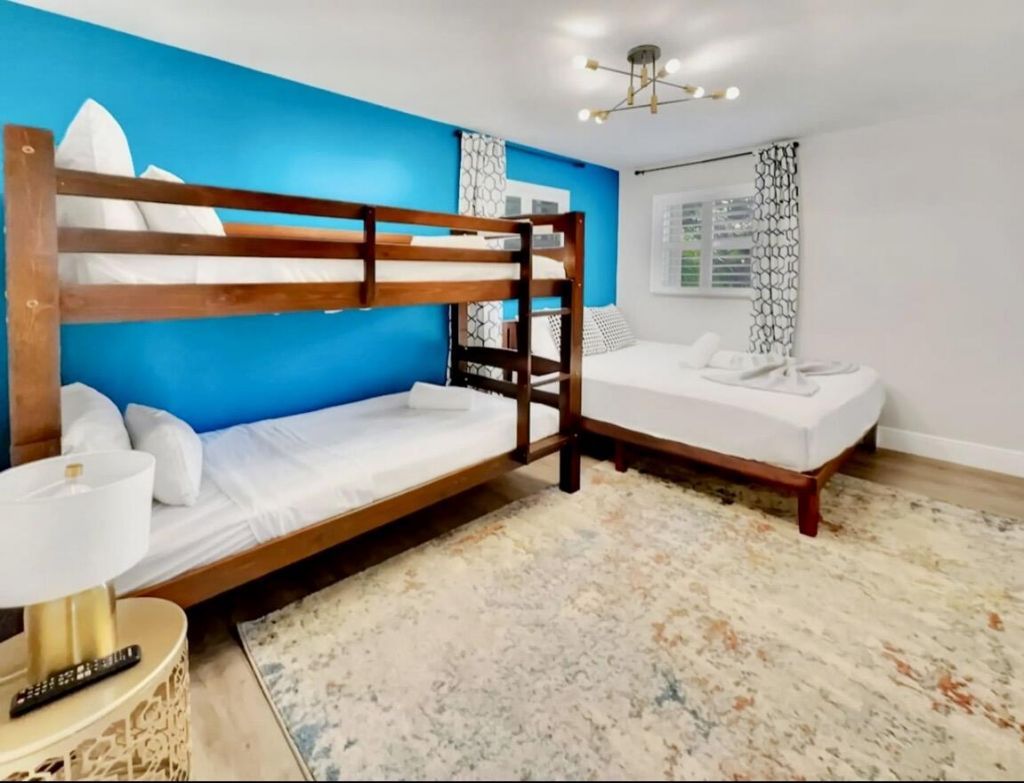 5940 NE 22nd Avenue, Fort Lauderdale, FL 33308 Photo