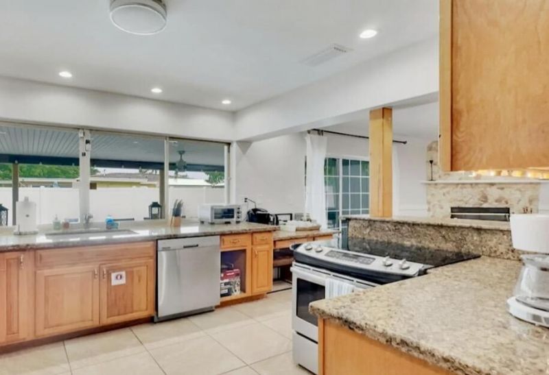 5940 NE 22nd Avenue, Fort Lauderdale, FL 33308 Photo