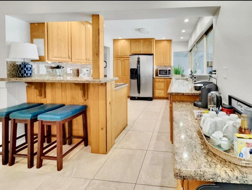 5940 NE 22nd Avenue, Fort Lauderdale, FL 33308 Photo