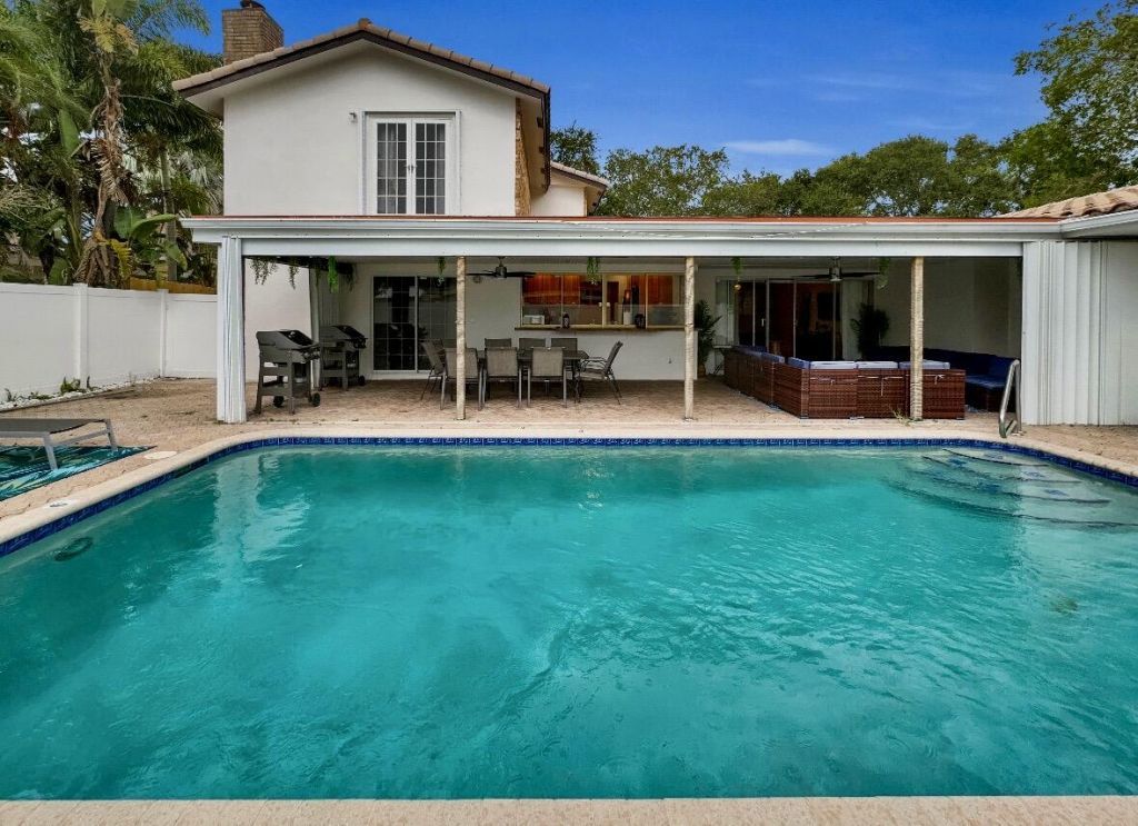 5940 NE 22nd Avenue, Fort Lauderdale, FL 33308 Photo