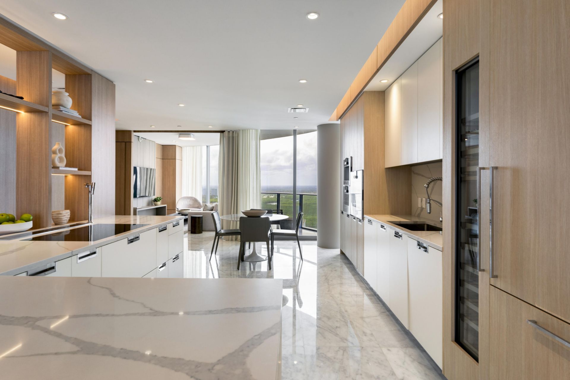 15701 Collins Avenue, North Miami Beach, FL 33160 Photo