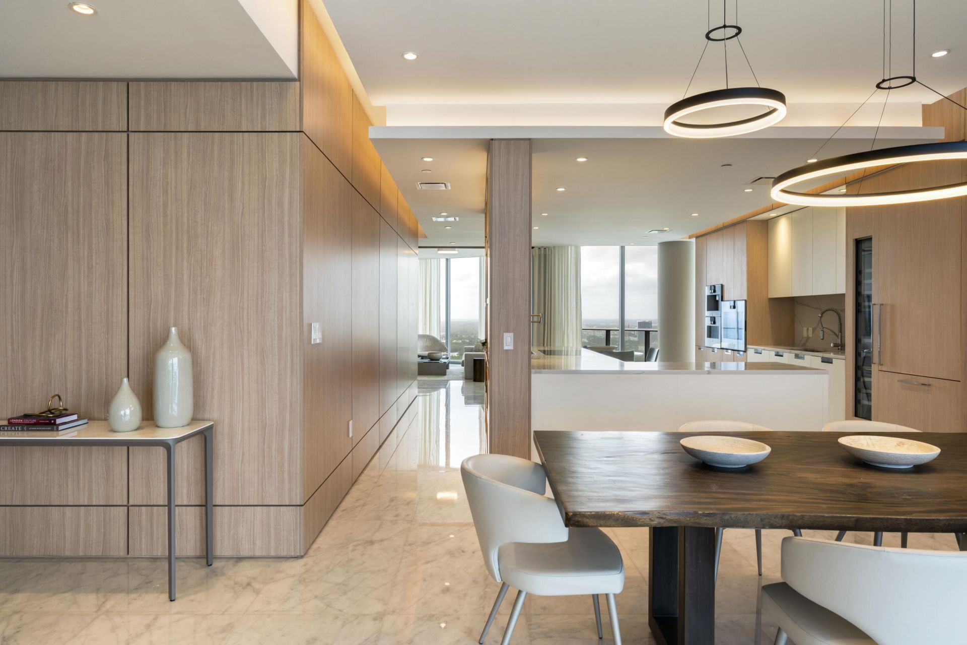 15701 Collins Avenue, North Miami Beach, FL 33160 Photo