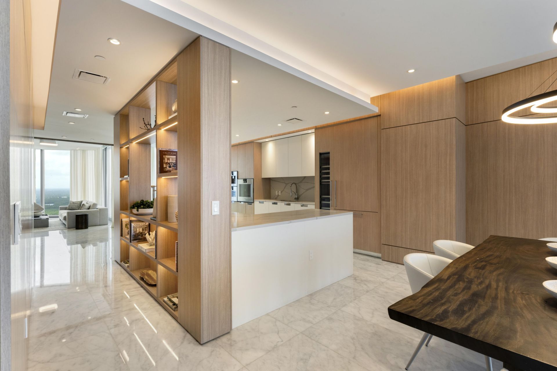 15701 Collins Avenue, North Miami Beach, FL 33160 Photo