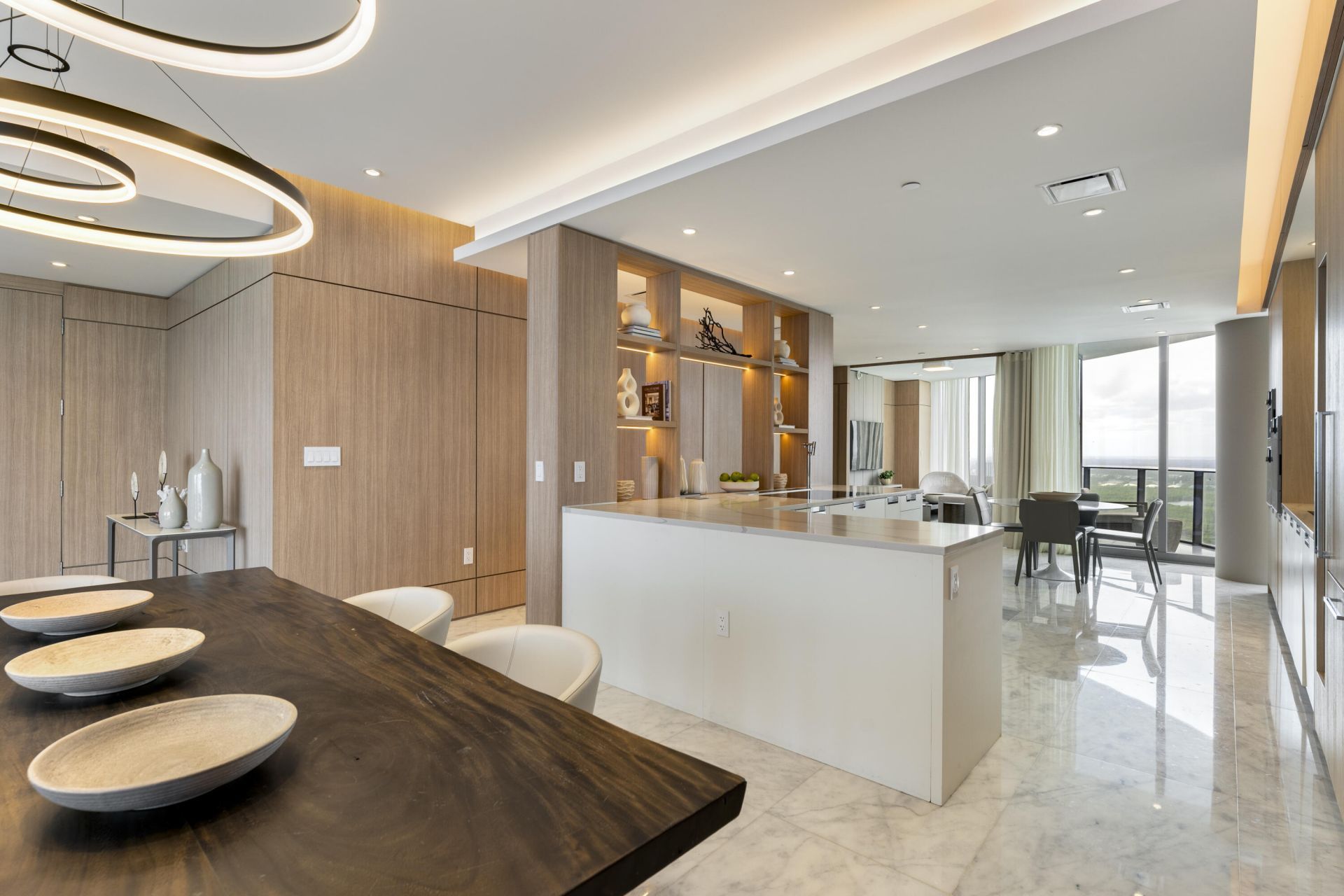 15701 Collins Avenue, North Miami Beach, FL 33160 Photo