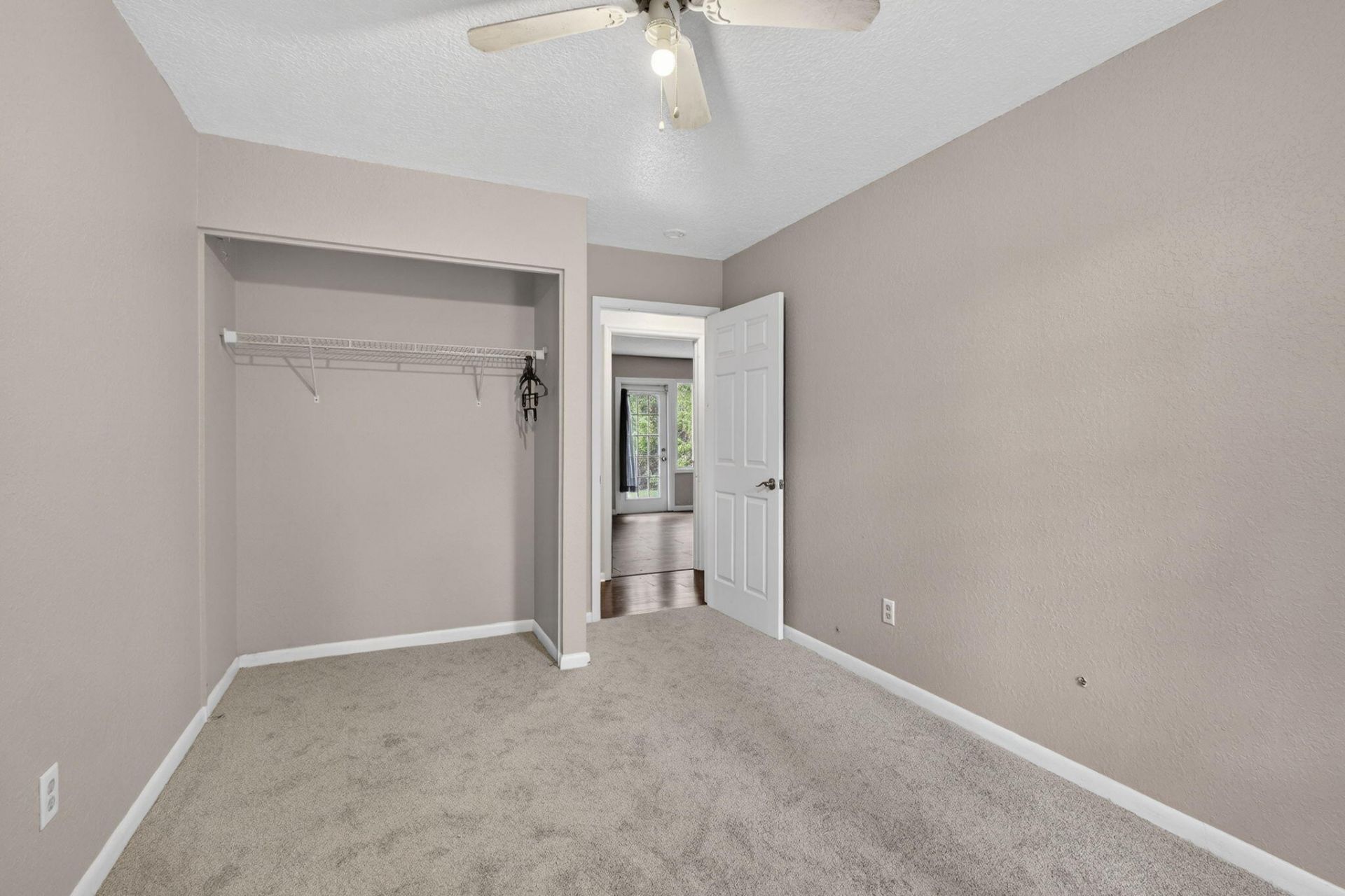 16932 Okeechobee Boulevard, The Acreage, FL 33470 Photo