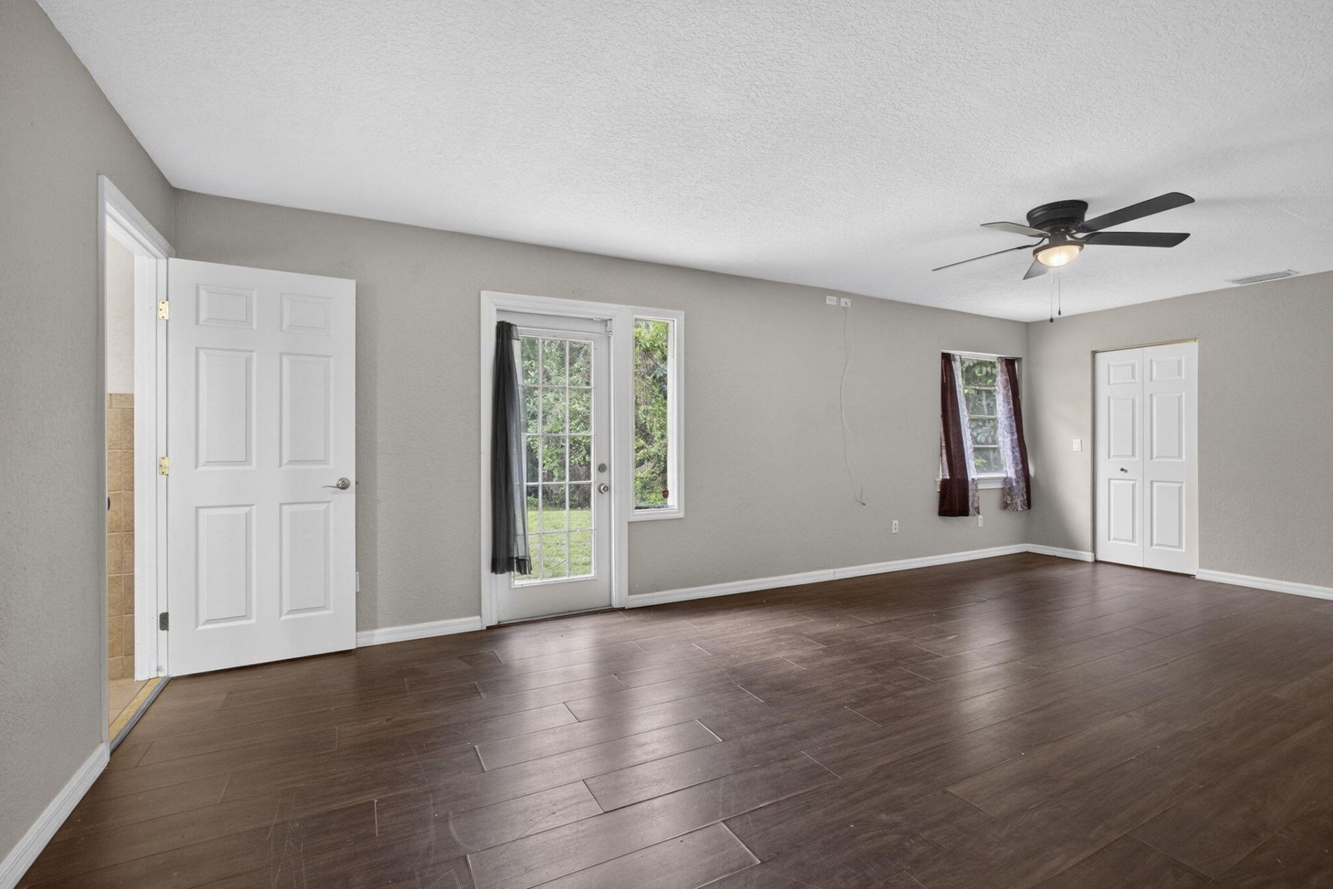 16932 Okeechobee Boulevard, The Acreage, FL 33470 Photo