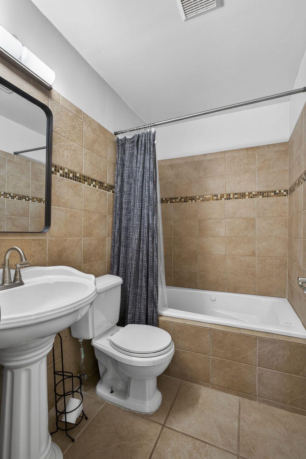 16932 Okeechobee Boulevard, The Acreage, FL 33470 Photo