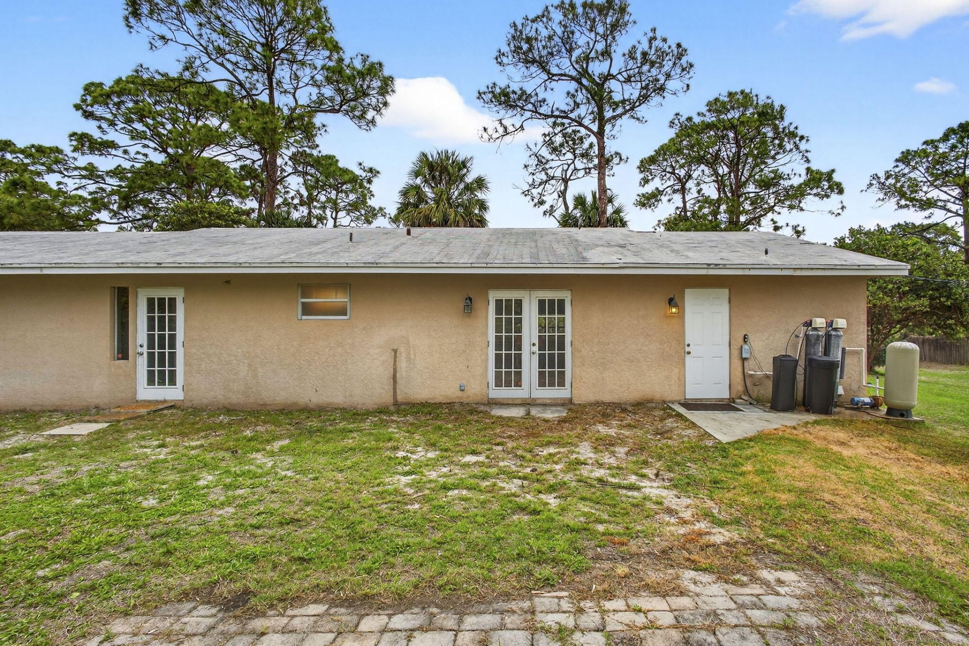 16932 Okeechobee Boulevard, The Acreage, FL 33470 Photo