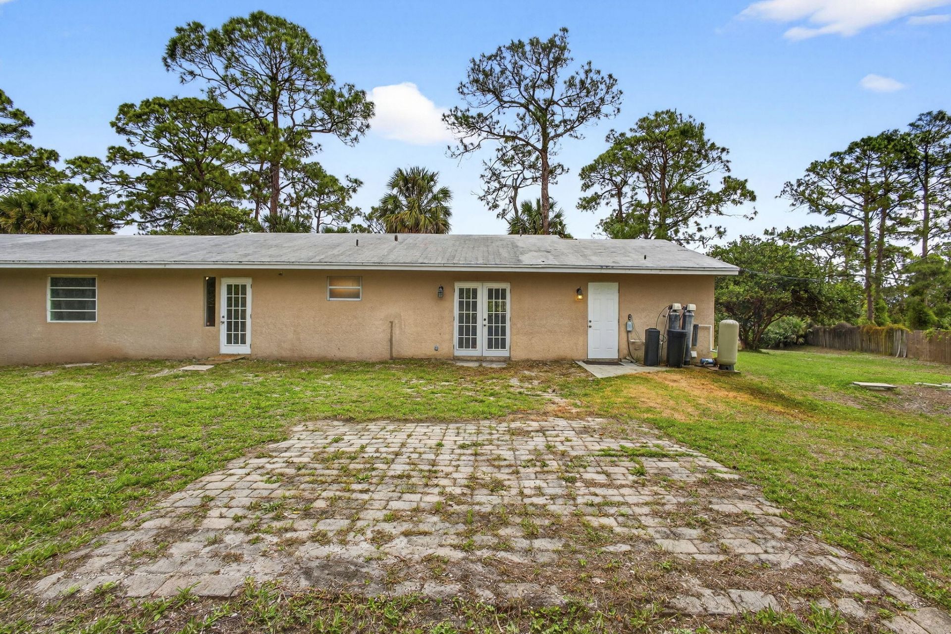 16932 Okeechobee Boulevard, The Acreage, FL 33470 Photo