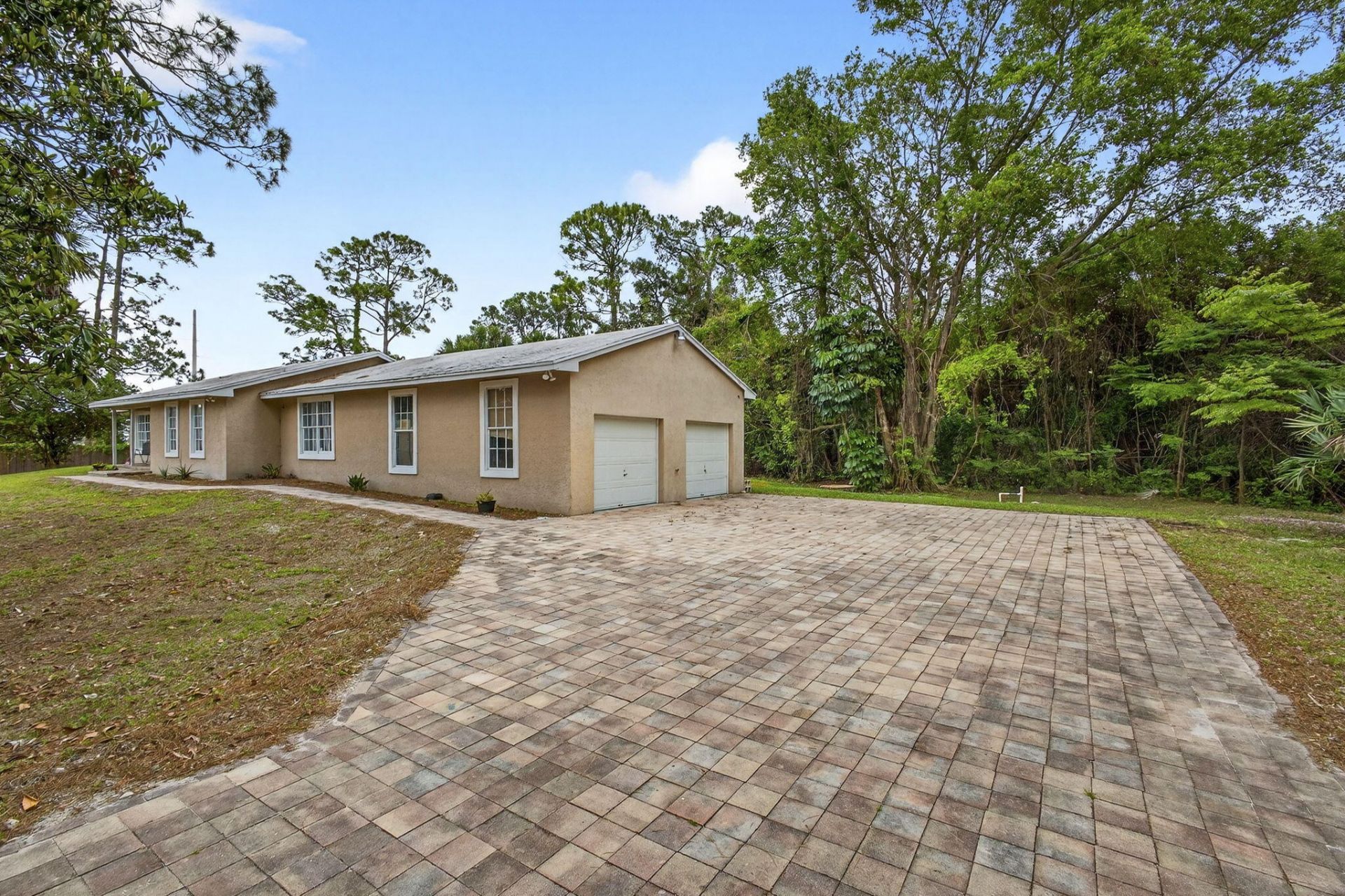 16932 Okeechobee Boulevard, The Acreage, FL 33470 Photo