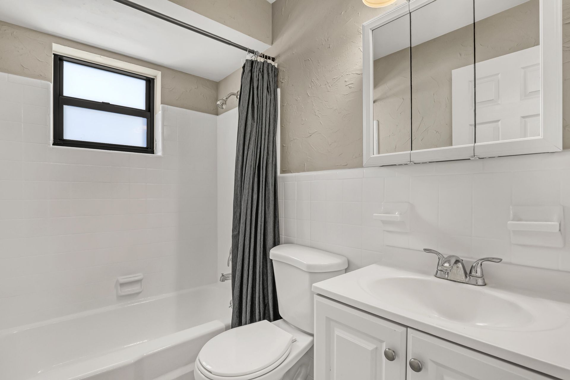 1210 Skylark Lane, Lantana, FL 33462 Photo