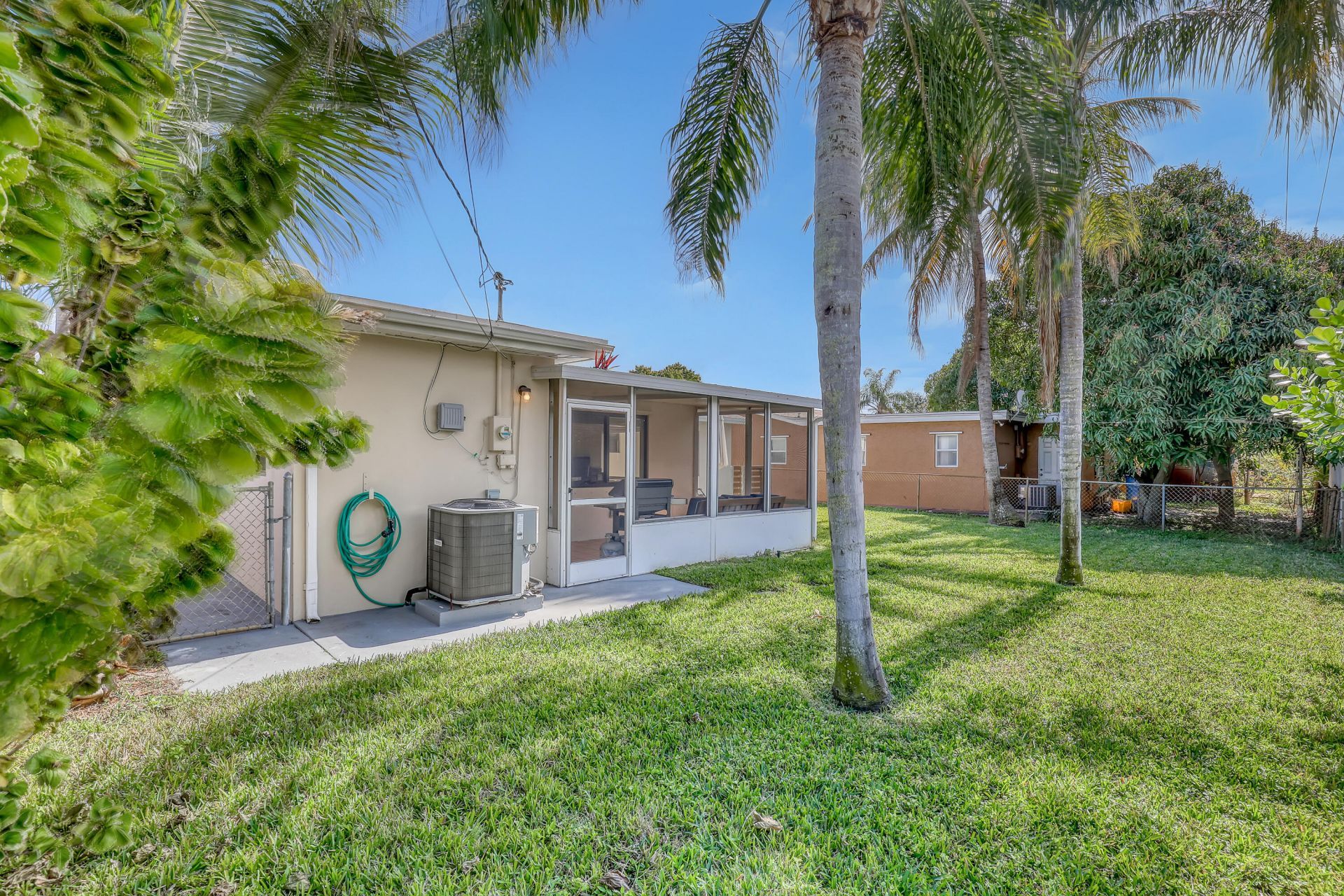 1210 Skylark Lane, Lantana, FL 33462 Photo