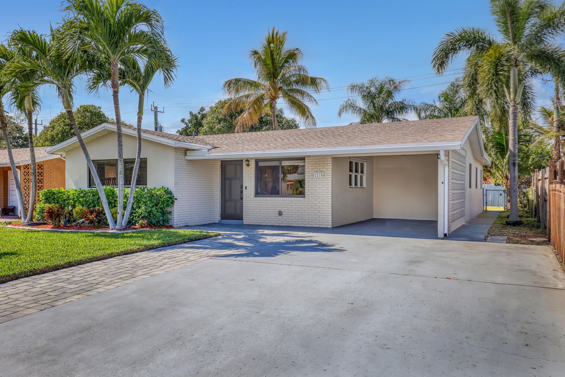 1210 Skylark Lane, Lantana, FL 33462 Photo