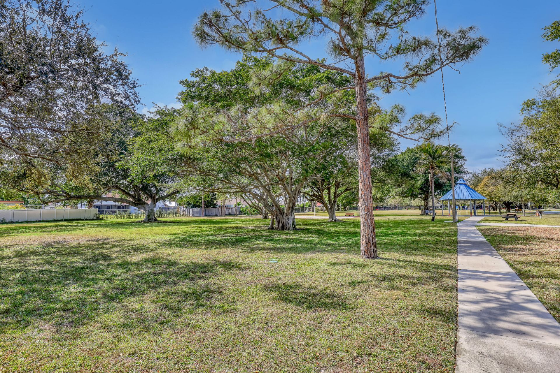 1210 Skylark Lane, Lantana, FL 33462 Photo