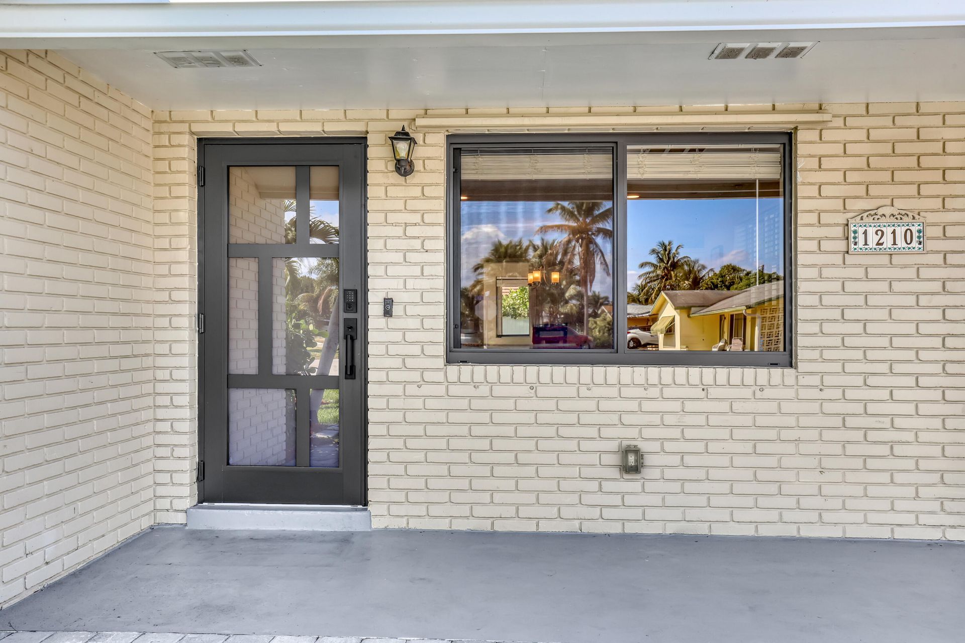 1210 Skylark Lane, Lantana, FL 33462 Photo