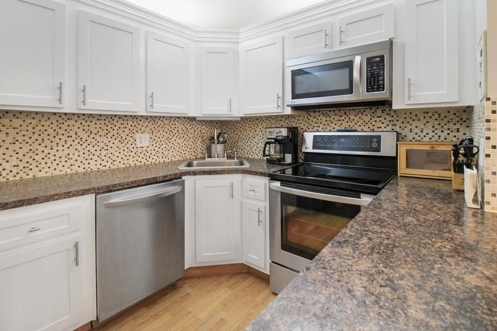 407 Pine Glen Lane, Unit C-1, Greenacres, FL 33463 Photo